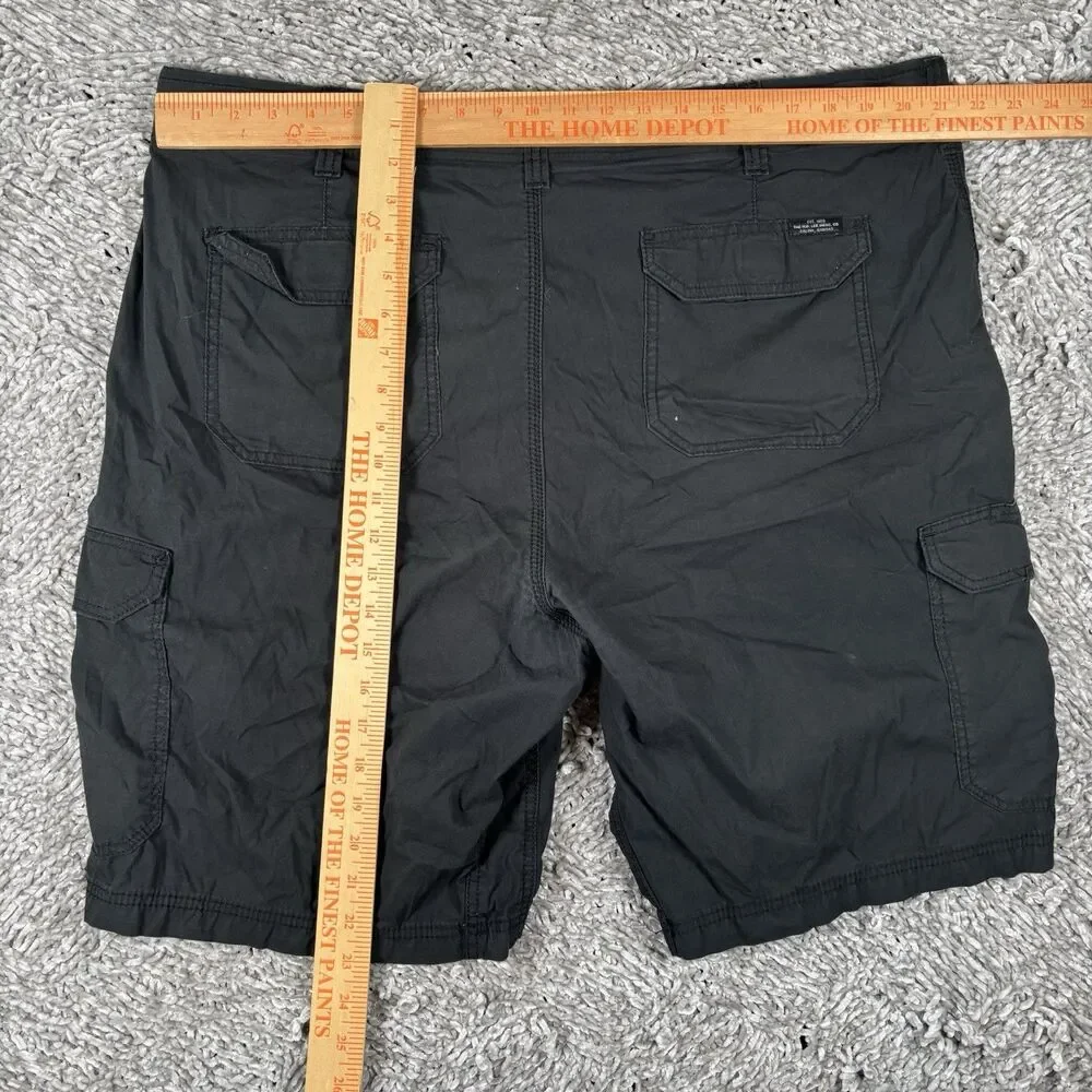 Lee Extreme Motion Cargo Shorts Lot of Two Mens 42x10 Inch Camo Utility Stretch